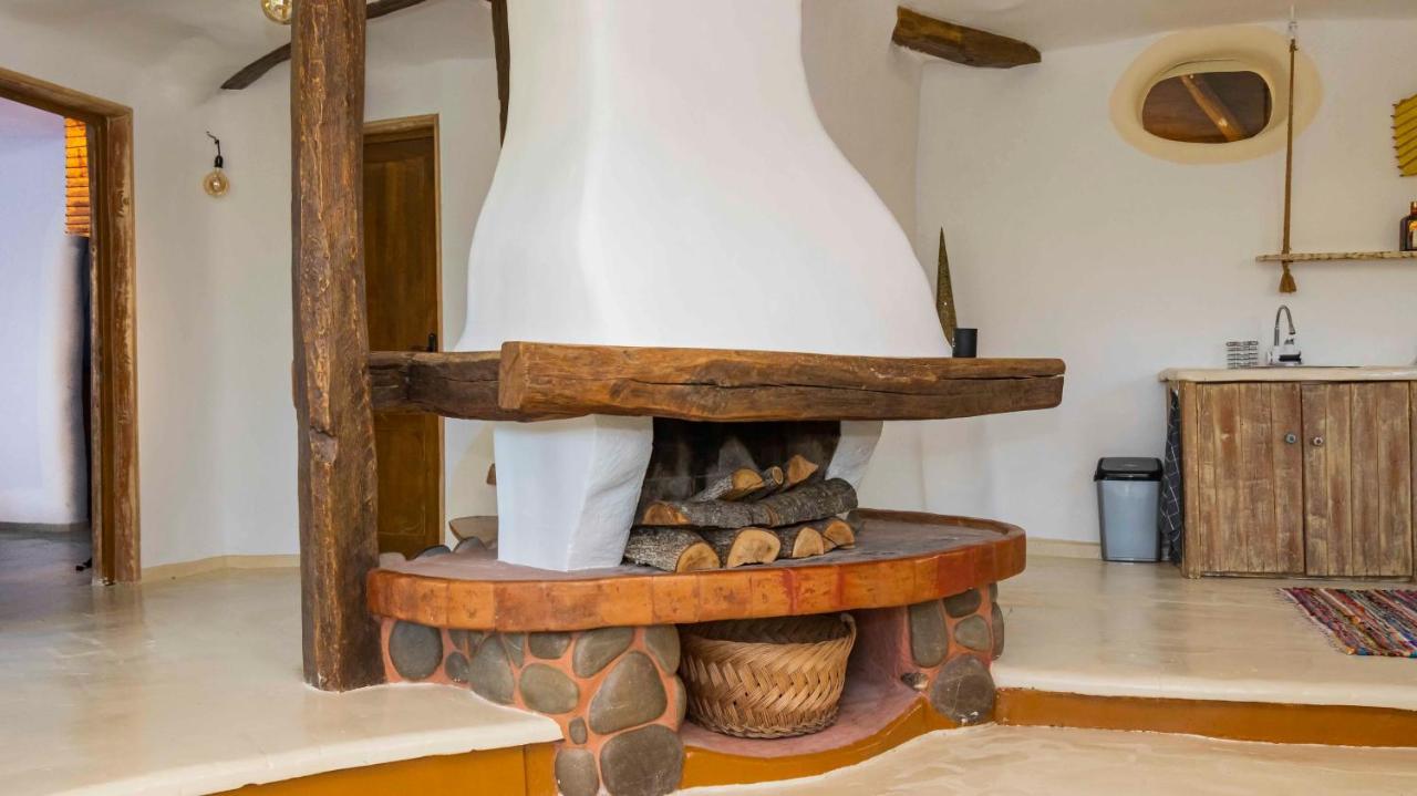 Clay House Banya Villa Banya  Bagian luar foto